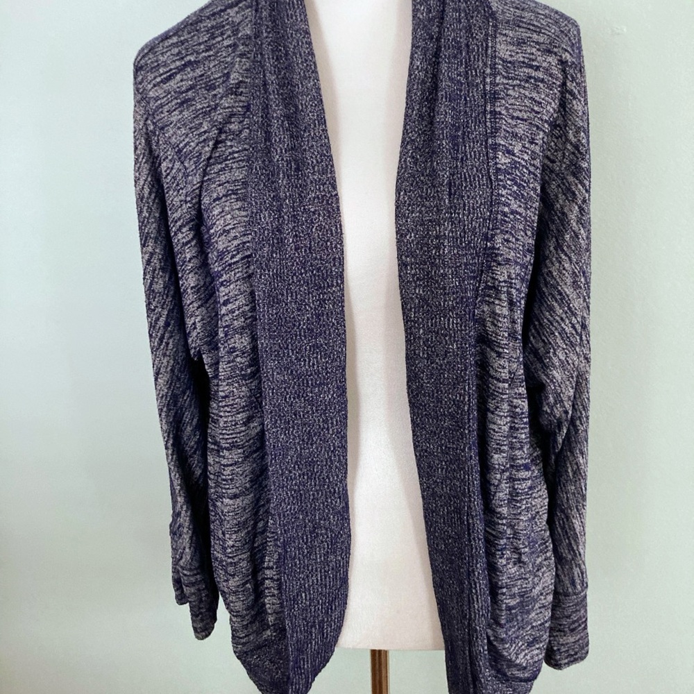 A.N.A. Women's Heathered Gray Open Front Sweater Size M